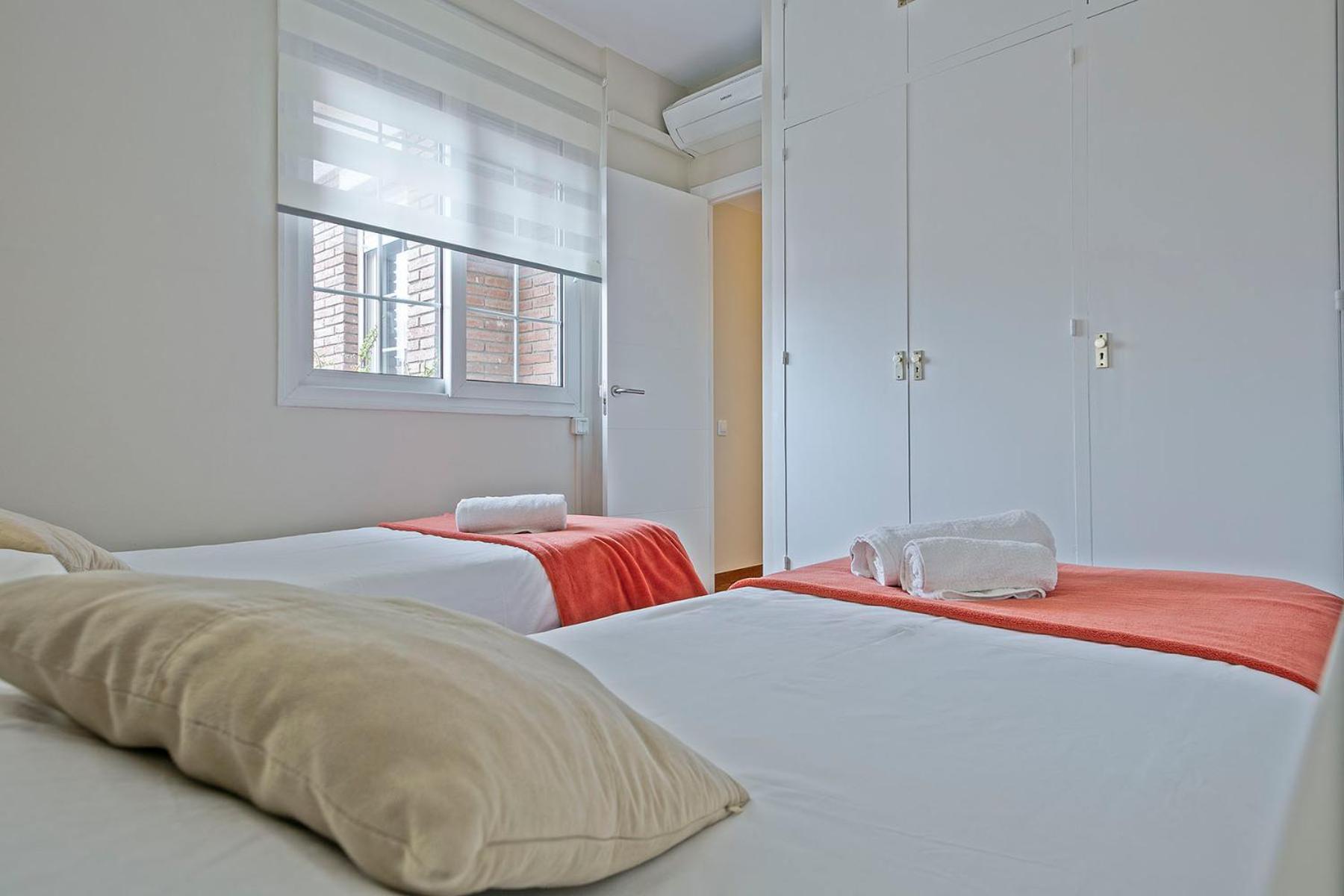 Sarria Attic Apartment Barcelona Ngoại thất bức ảnh